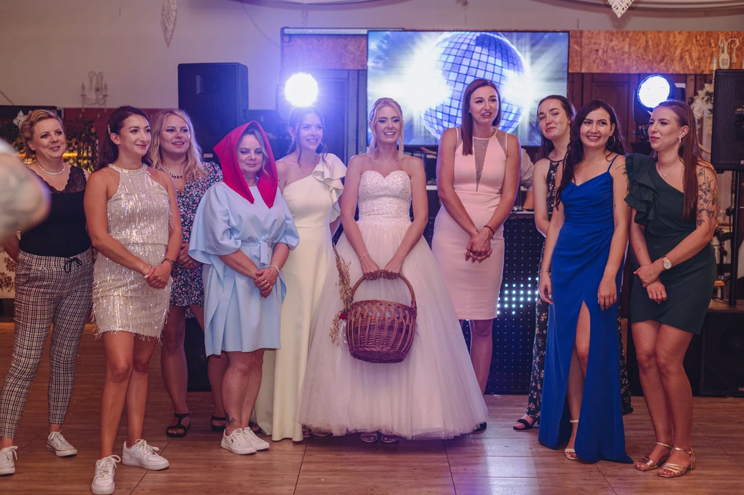 Panna Młoda i jej przyjaciółki - wyjątkowe momenty weselne msDJ