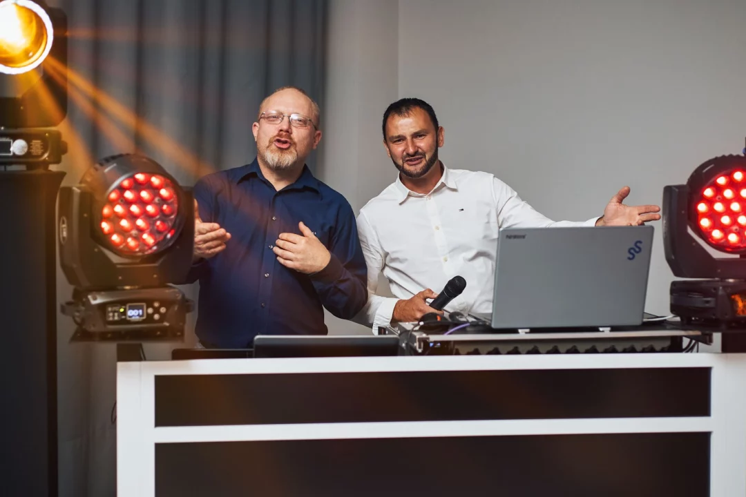 Profesjonalny DJ i Wodzirej na wesele Koszalin - msDJ oprawa muzyczna i oświetlenie