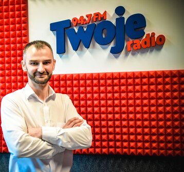 //msdj.pl/wp-content/uploads/2022/07/msdj-dj-na-wesele-koszalin-szczecin-kolobrzeg.jpg